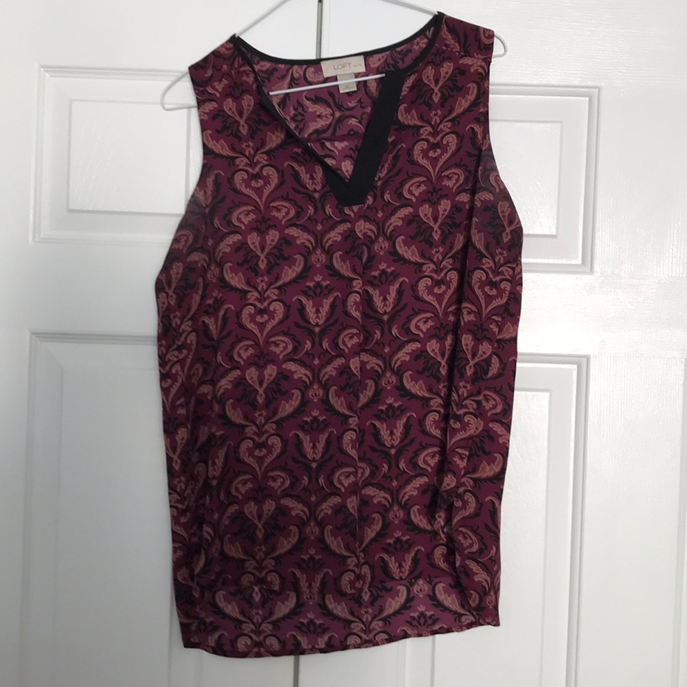 Ann Taylor Loft Size MP Purple Sleeveless Blouse